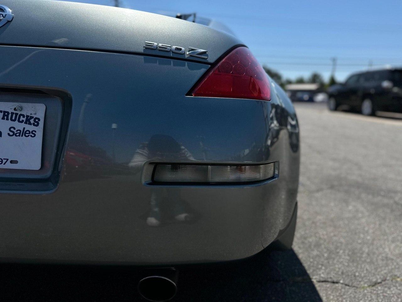 Nissan 350Z Base 2006