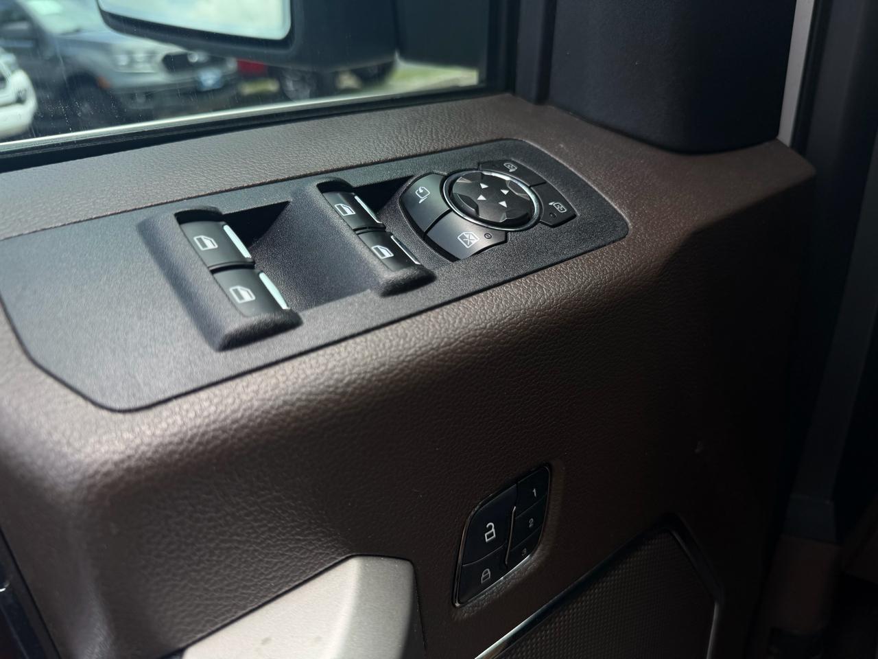 Ford F-150 King-Ranch SuperCrew 5.5-ft. 4WD 2016