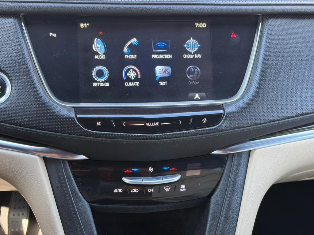 Cadillac XT5 Base 2017
