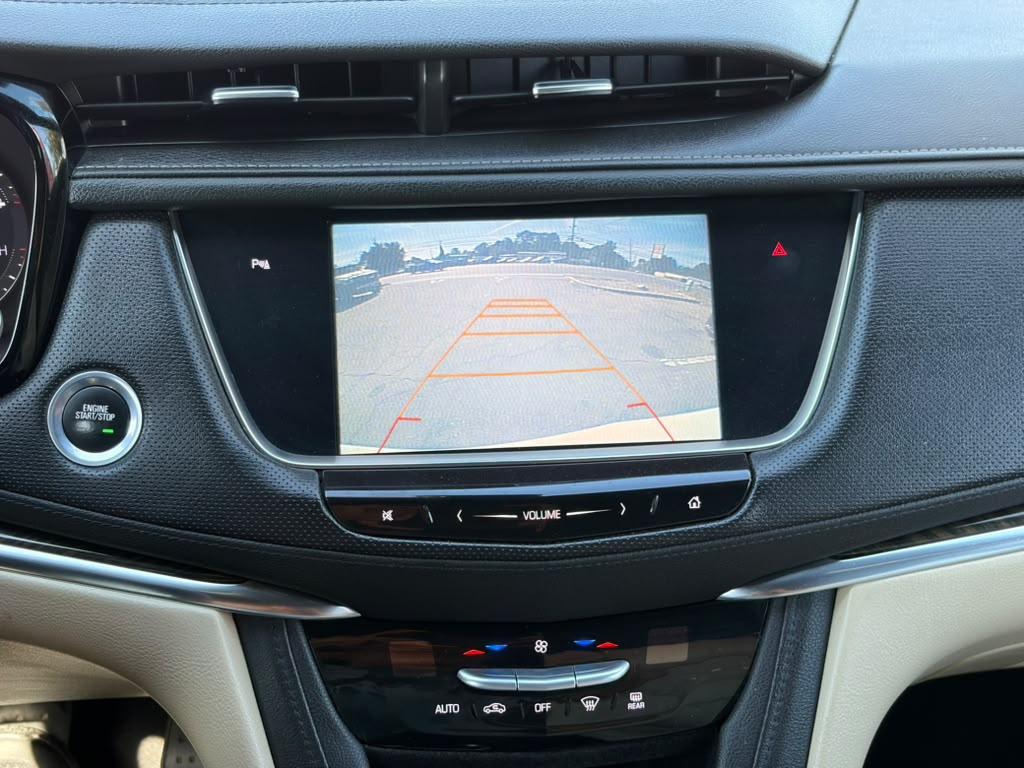 Cadillac XT5 Base 2017