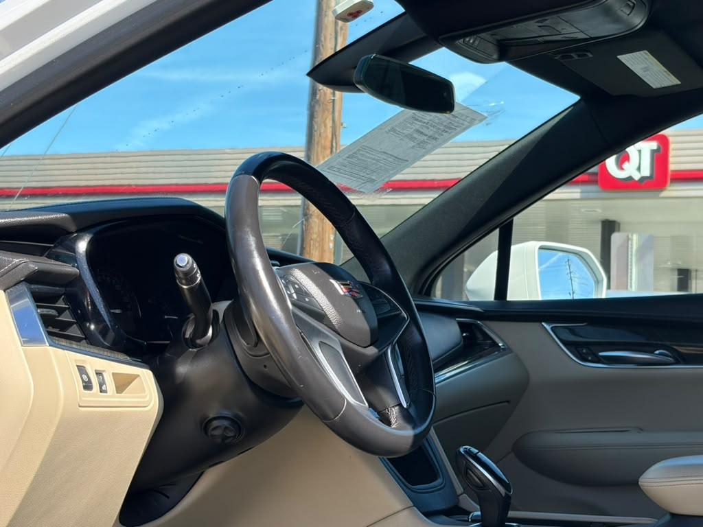 Cadillac XT5 Base 2017