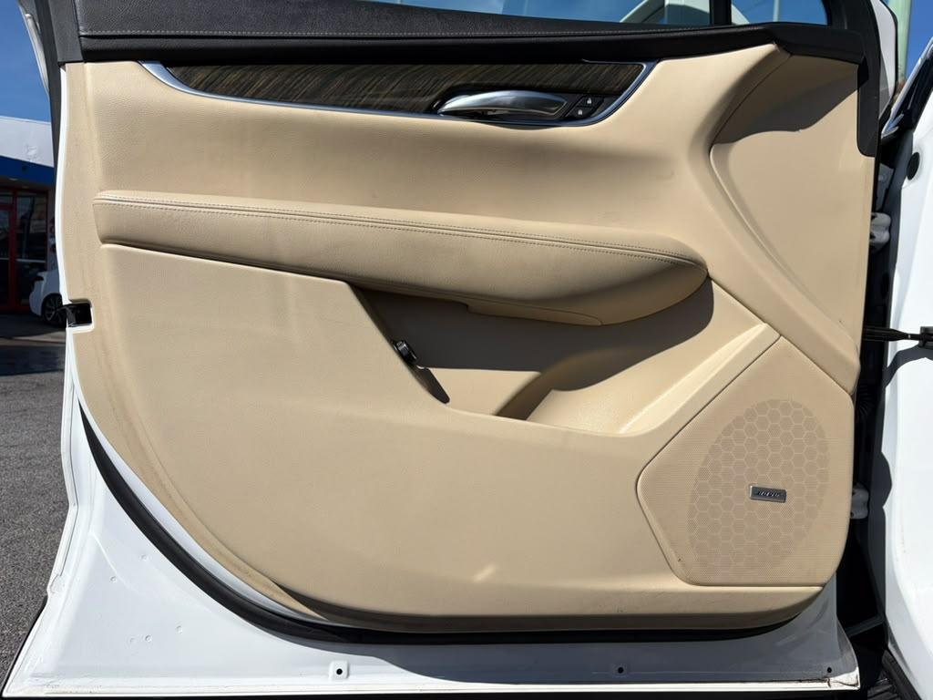 Cadillac XT5 Base 2017
