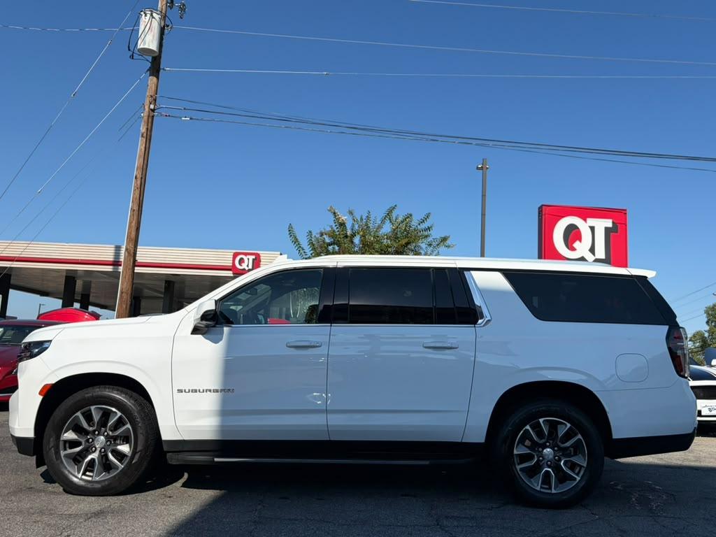 Chevrolet Suburban LT 2WD 2021