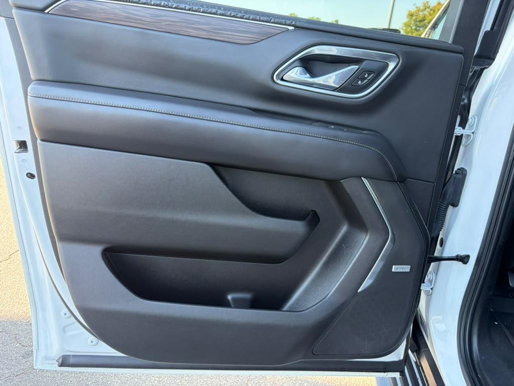 Chevrolet Suburban LT 2WD 2021