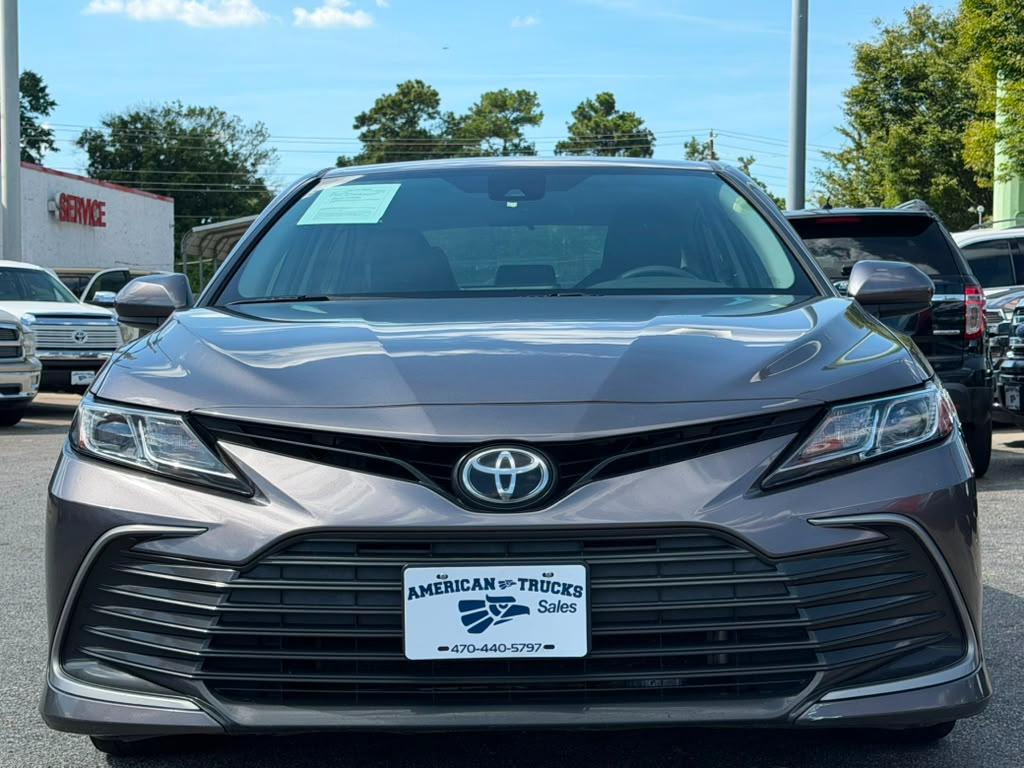 Toyota Camry LE 2021
