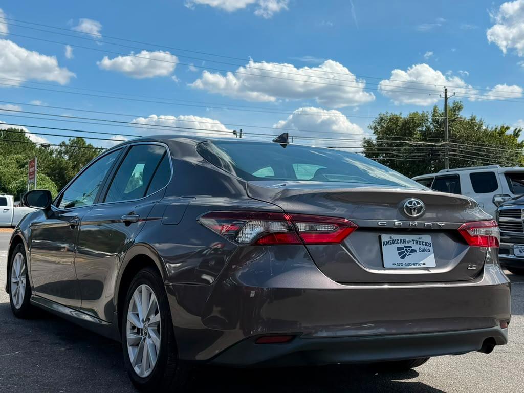 Toyota Camry LE 2021