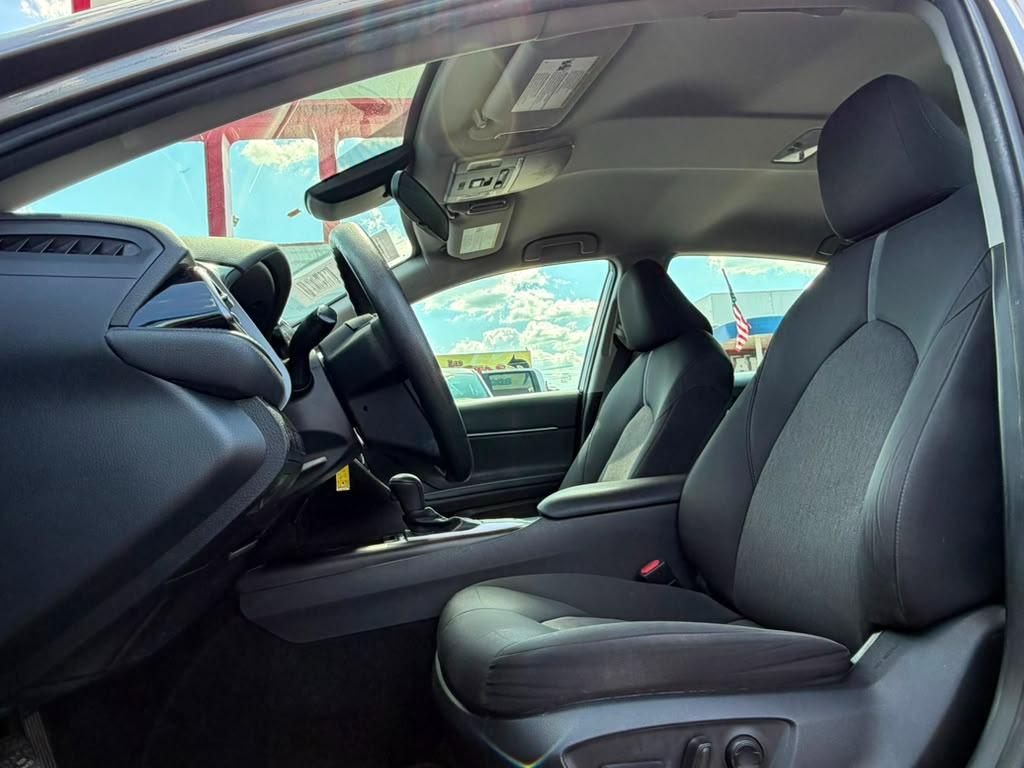 Toyota Camry LE 2021