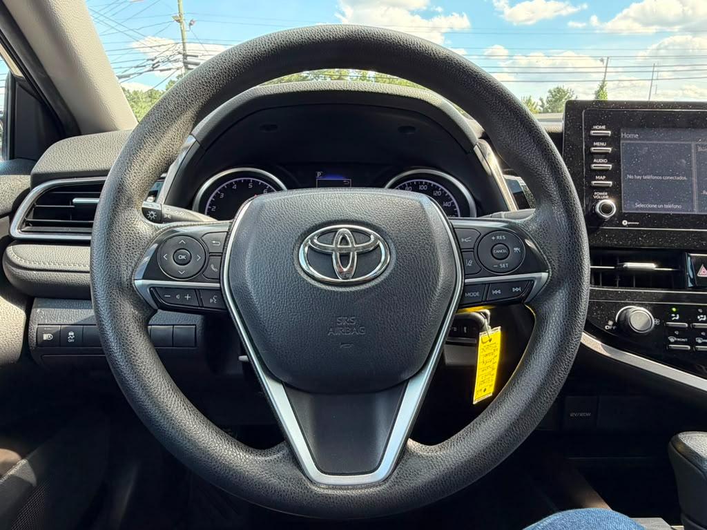 Toyota Camry LE 2021