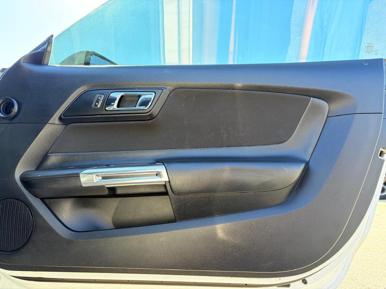 Ford Mustang EcoBoost Coupe 2015
