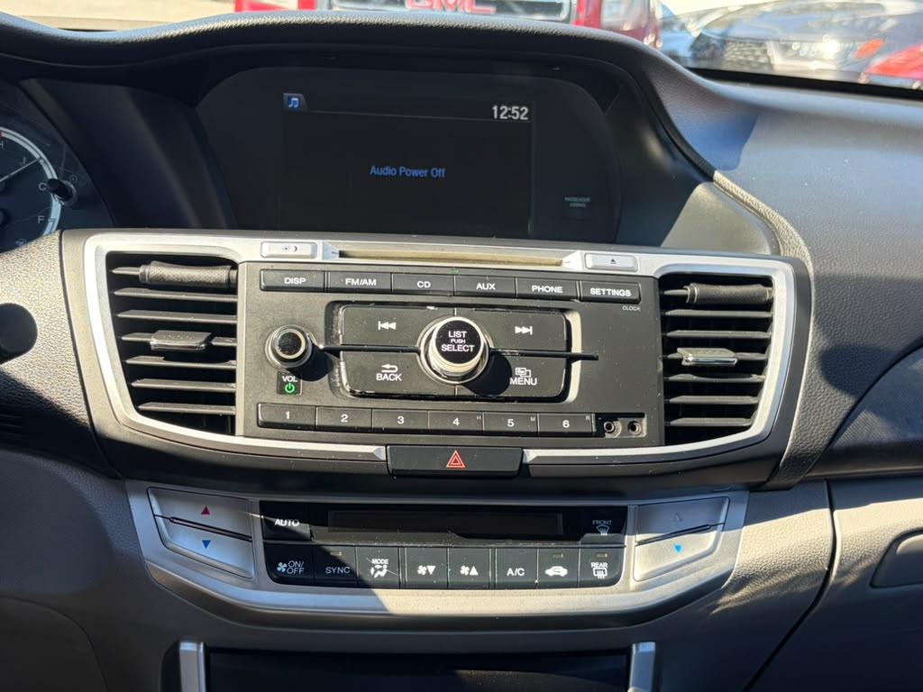 Honda Accord LX Sedan CVT 2013