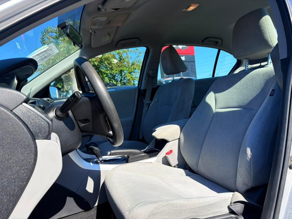 Honda Accord LX Sedan CVT 2013