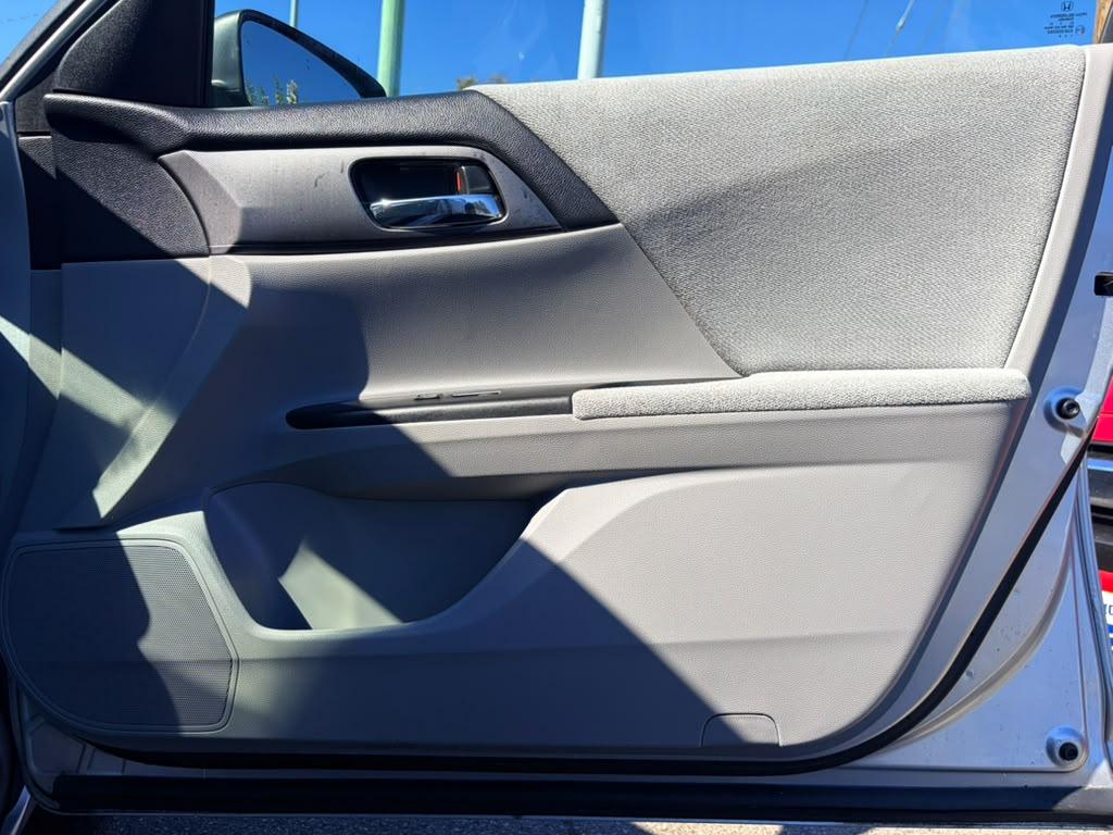 Honda Accord LX Sedan CVT 2013