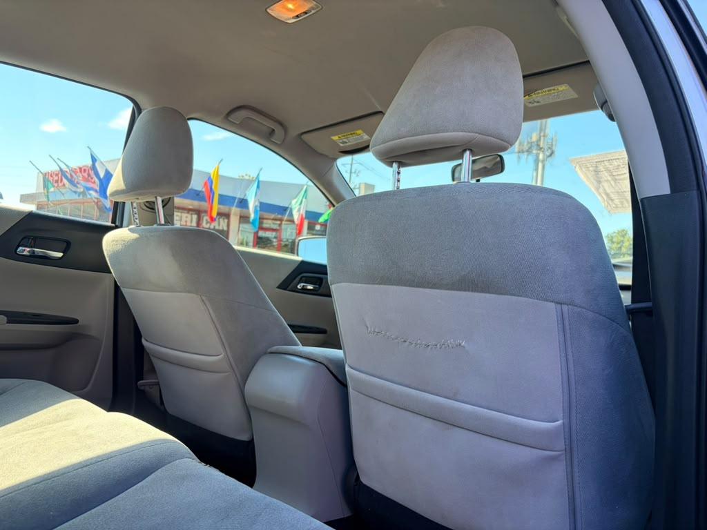 Honda Accord LX Sedan CVT 2013