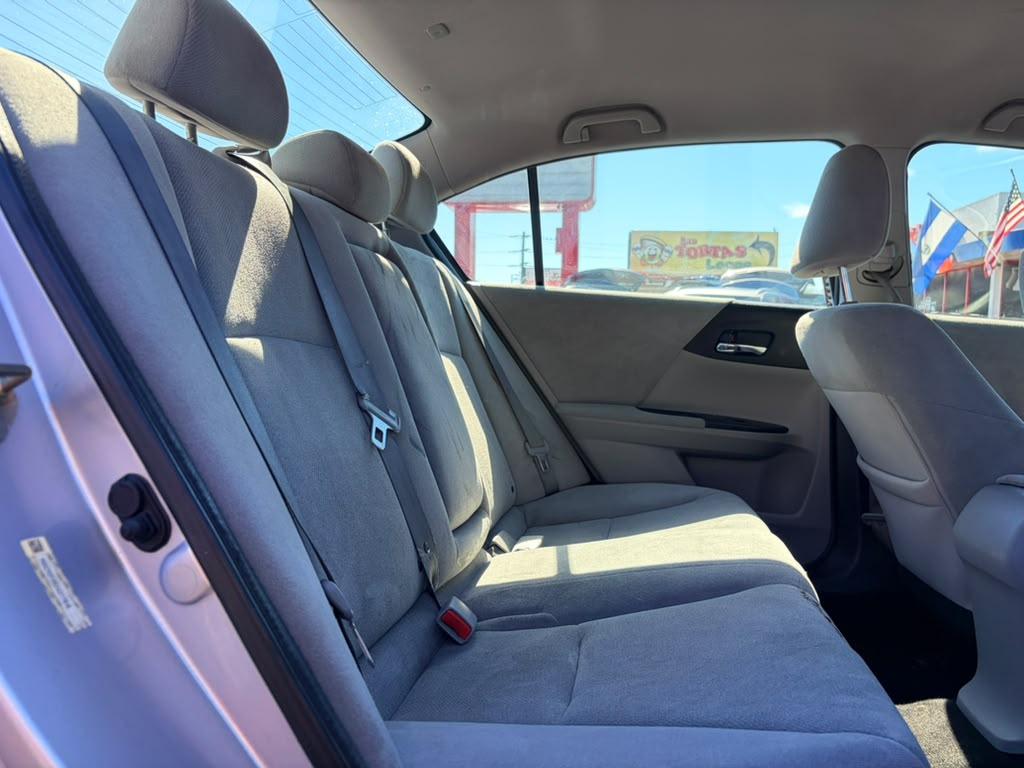 Honda Accord LX Sedan CVT 2013