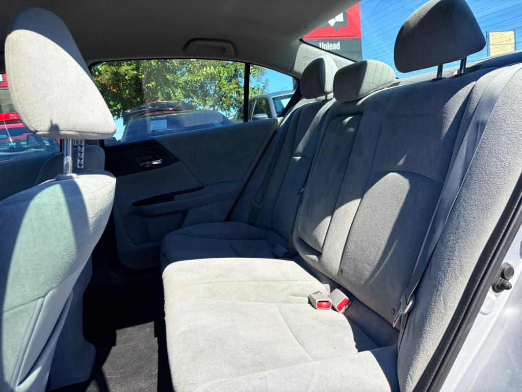 Honda Accord LX Sedan CVT 2013