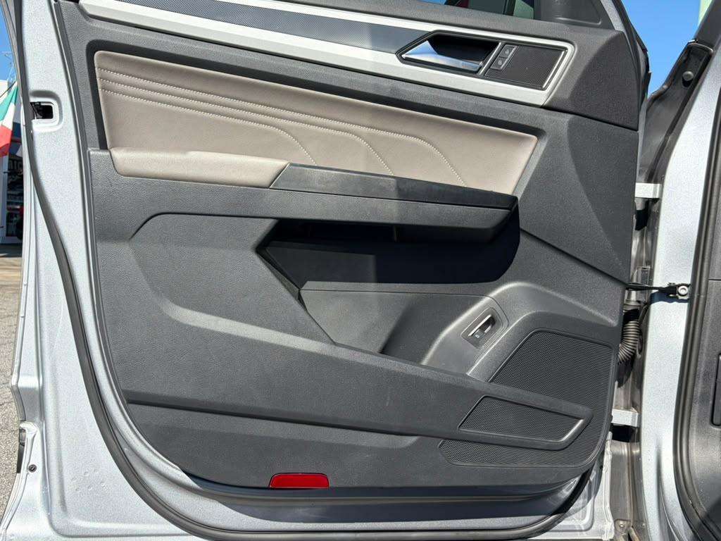 Volkswagen Atlas Cross Sport V6 SEL 2021