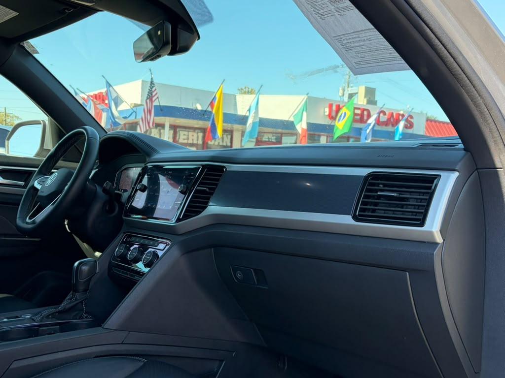 Volkswagen Atlas Cross Sport V6 SEL 2021
