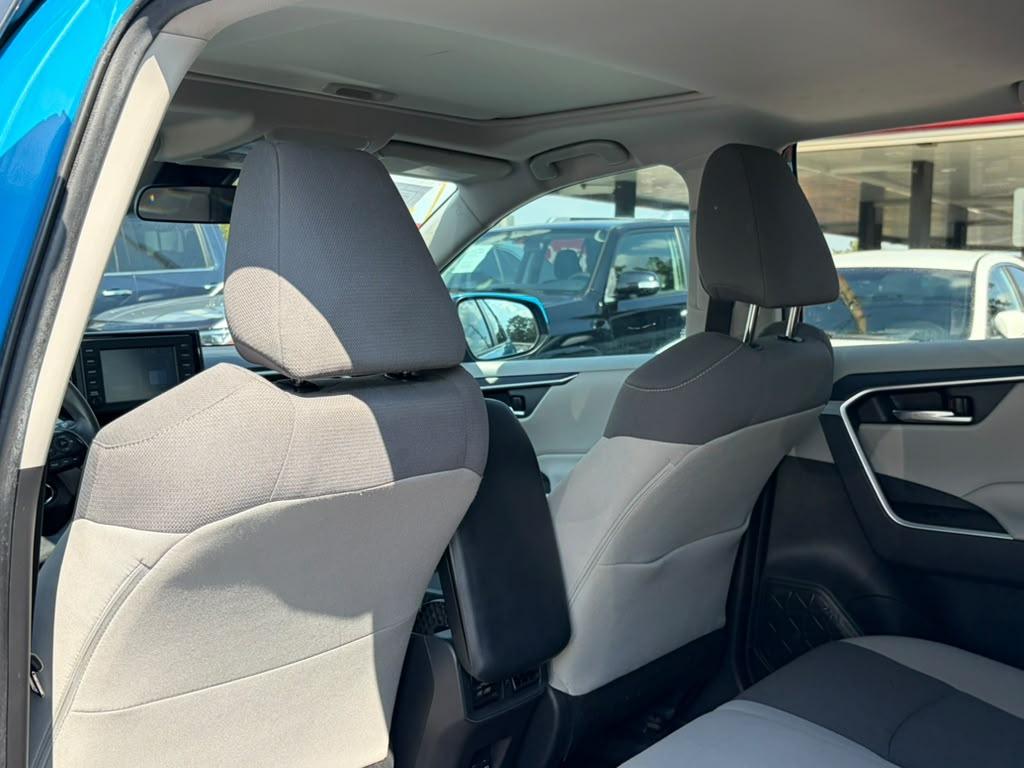 Toyota RAV4 XLE 2019