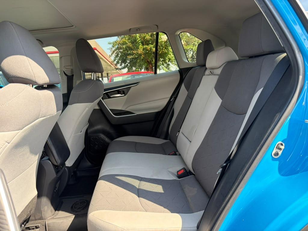 Toyota RAV4 XLE 2019