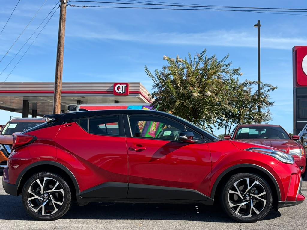 Toyota C-HR XLE 2020