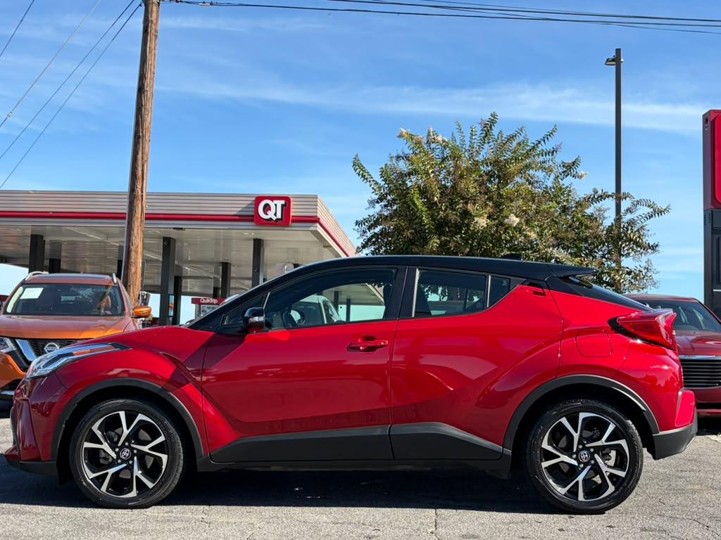 Toyota C-HR XLE 2020