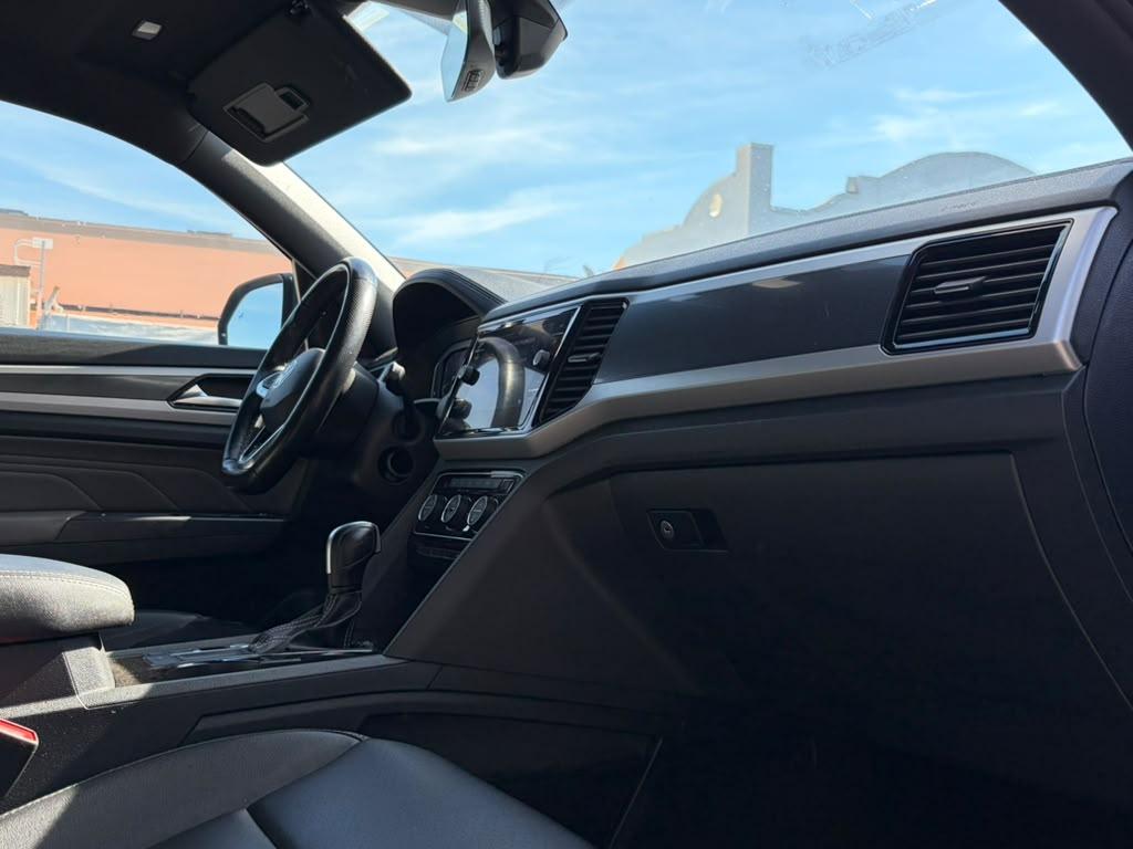 Volkswagen Atlas Cross Sport V6 SEL R-Line 2021