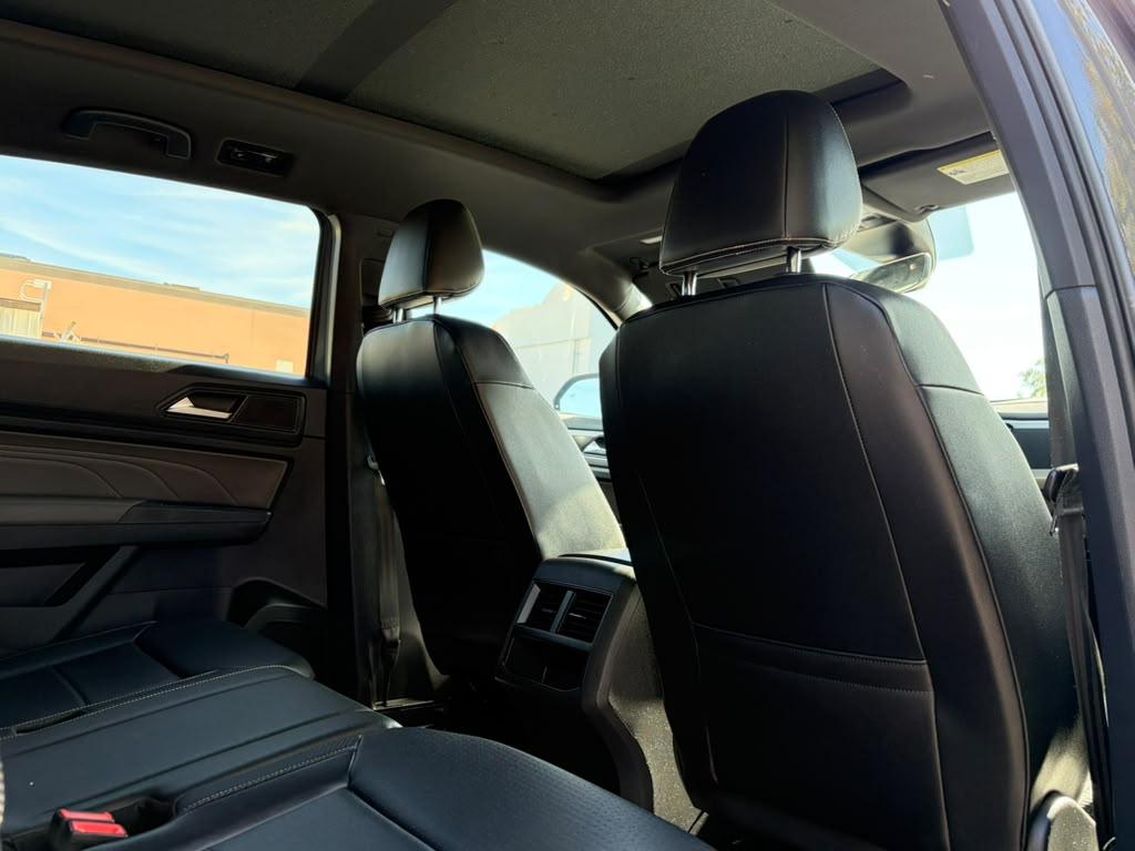 Volkswagen Atlas Cross Sport V6 SEL R-Line 2021