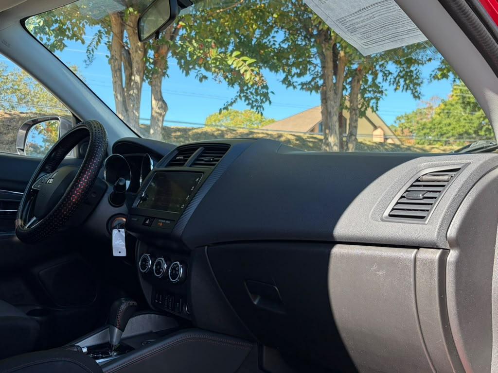 Mitsubishi Outlander Sport 2.0 SE 4WD CVT 2019