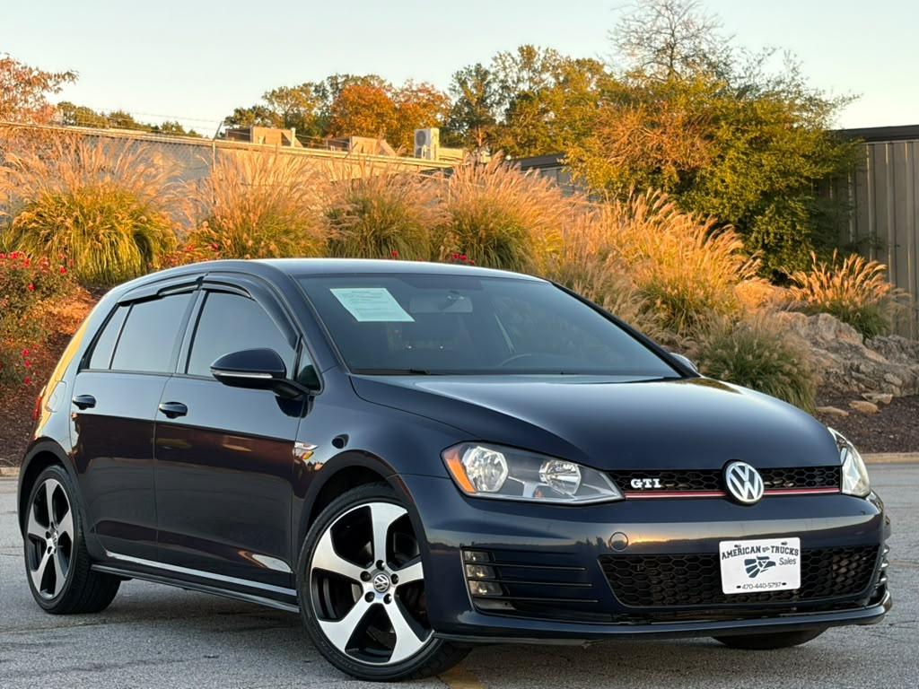 Volkswagen Golf GTI S 6A 4-Door 2017
