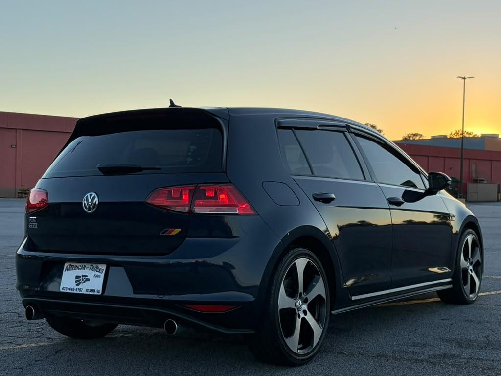Volkswagen Golf GTI S 6A 4-Door 2017