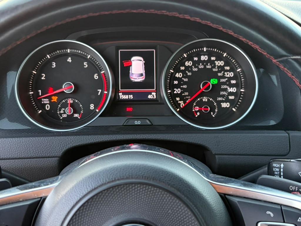 Volkswagen Golf GTI S 6A 4-Door 2017