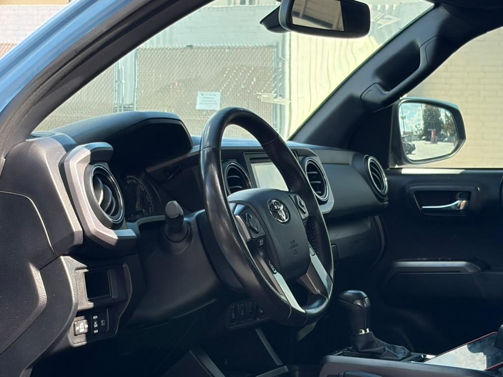 Toyota Tacoma SR5 Double Cab Long Bed V6 6AT 4WD 2019