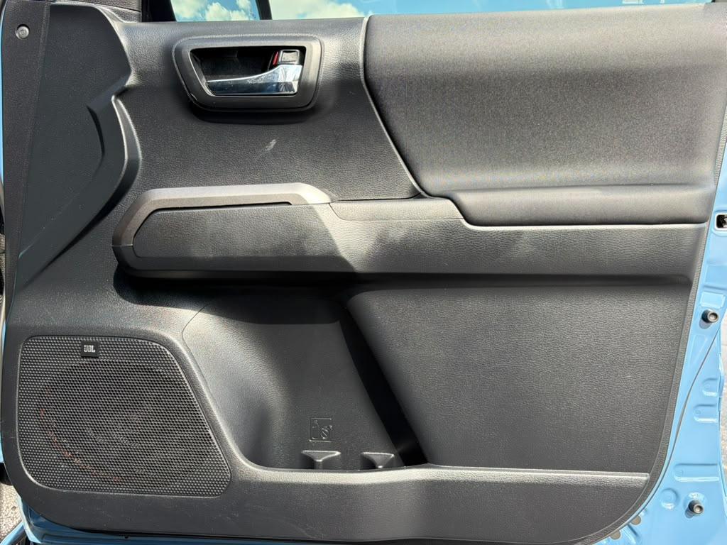 Toyota Tacoma SR5 Double Cab Long Bed V6 6AT 4WD 2019