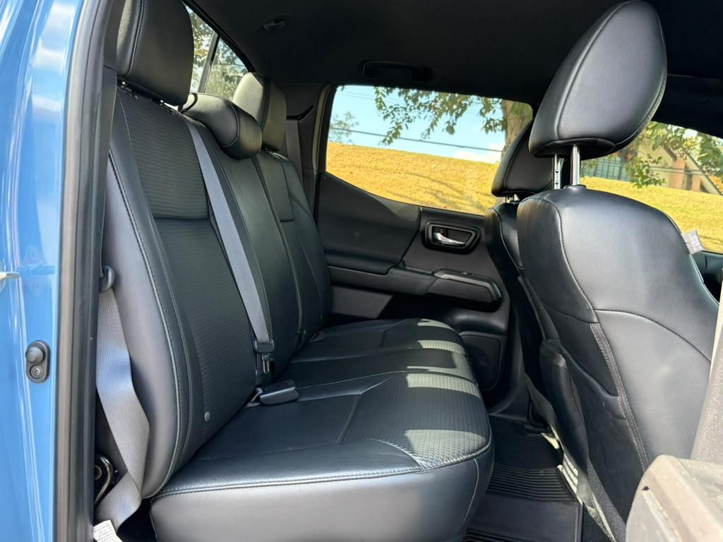 Toyota Tacoma SR5 Double Cab Long Bed V6 6AT 4WD 2019