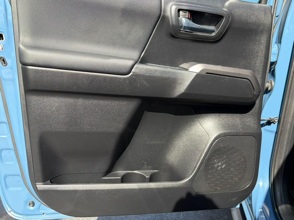 Toyota Tacoma SR5 Double Cab Long Bed V6 6AT 4WD 2019