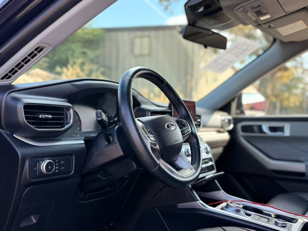 Ford Explorer XLT AWD 2022
