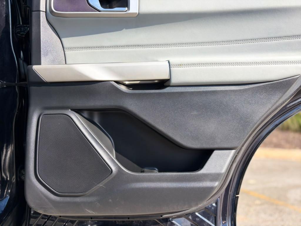 Ford Explorer XLT AWD 2022