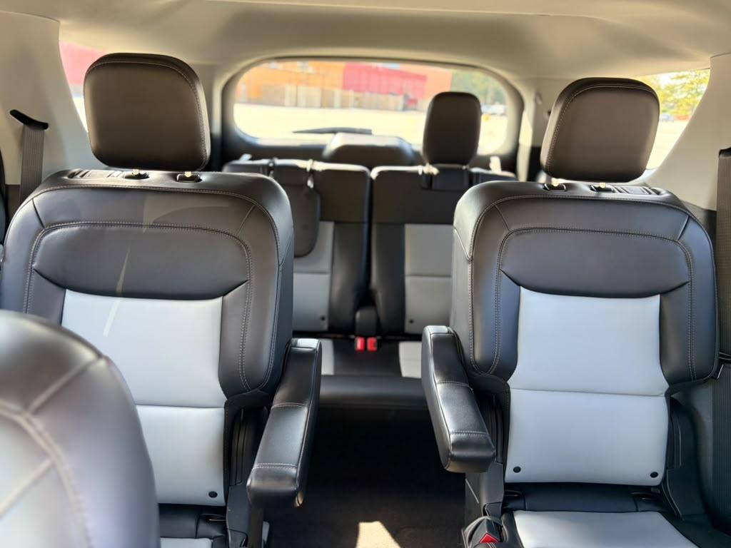 Ford Explorer XLT AWD 2022