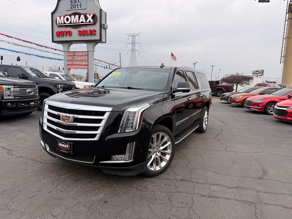 Cadillac Escalade ESV Luxury 4WD 2017