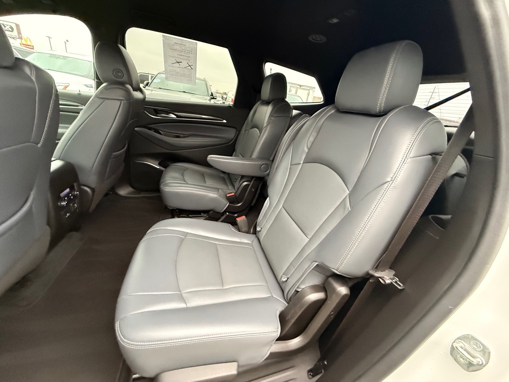 Buick Enclave Premium AWD 2022