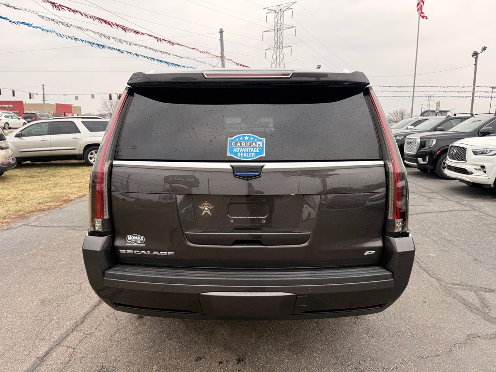 Cadillac Escalade ESV Platinum 4WD 2015