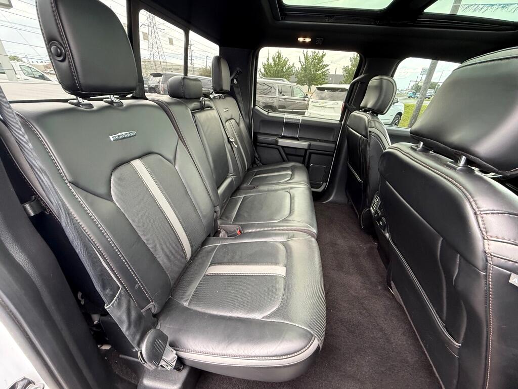 Ford F-150 Platinum SuperCrew 5.5-ft. Bed 4WD 2018 Ford F-150 Platinum SuperCrew 5.5-ft. Bed 4WD 2018