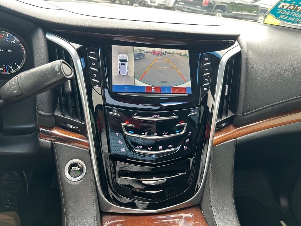 Cadillac Escalade Luxury 4WD 2018