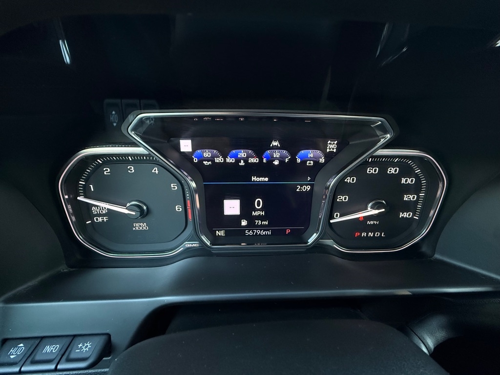 GMC Sierra 1500 Denali Crew Cab 4WD 2020 GMC Sierra 1500 Denali Crew Cab 4WD 2020