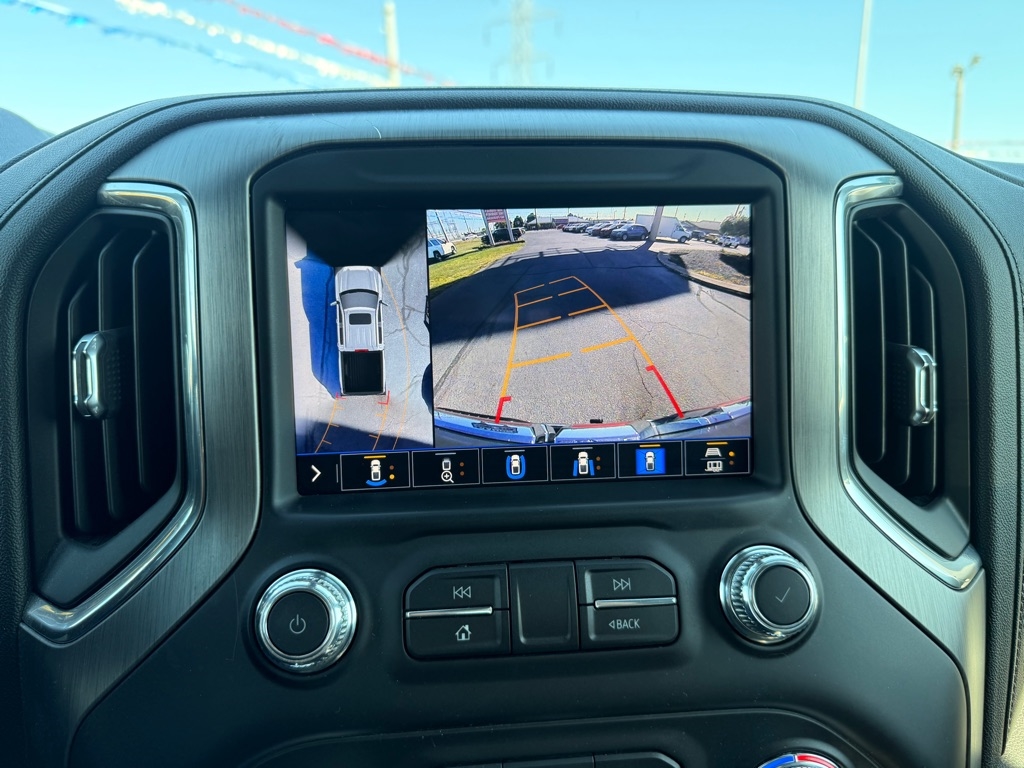 GMC Sierra 1500 Denali Crew Cab 4WD 2020 GMC Sierra 1500 Denali Crew Cab 4WD 2020