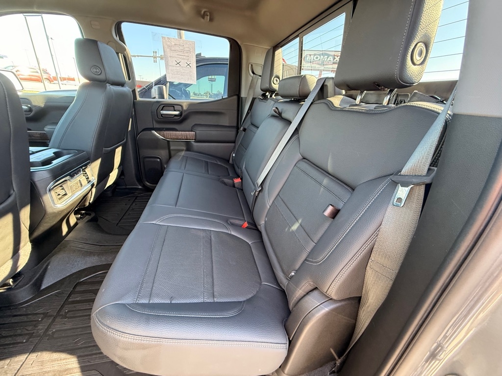 GMC Sierra 1500 Denali Crew Cab 4WD 2020 GMC Sierra 1500 Denali Crew Cab 4WD 2020