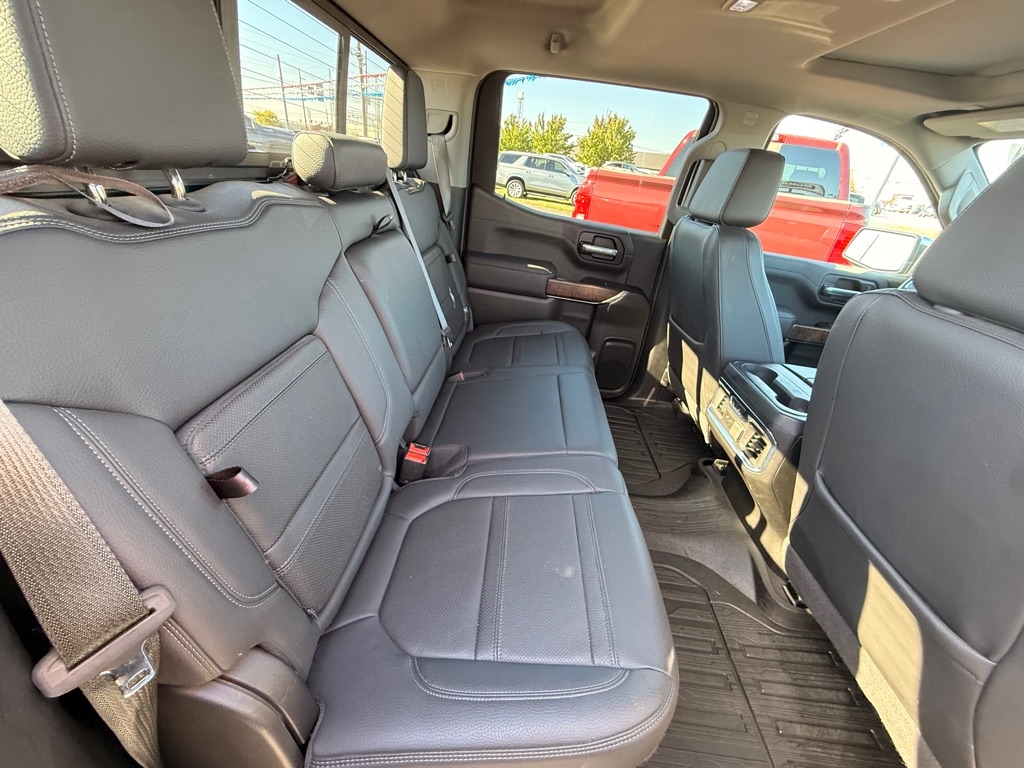 GMC Sierra 1500 Denali Crew Cab 4WD 2020 GMC Sierra 1500 Denali Crew Cab 4WD 2020