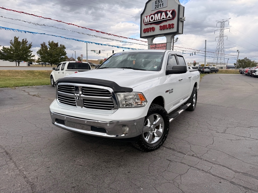 RAM 1500 SLT Crew Cab SWB 4WD 2016 RAM 1500 SLT Crew Cab SWB 4WD 2016