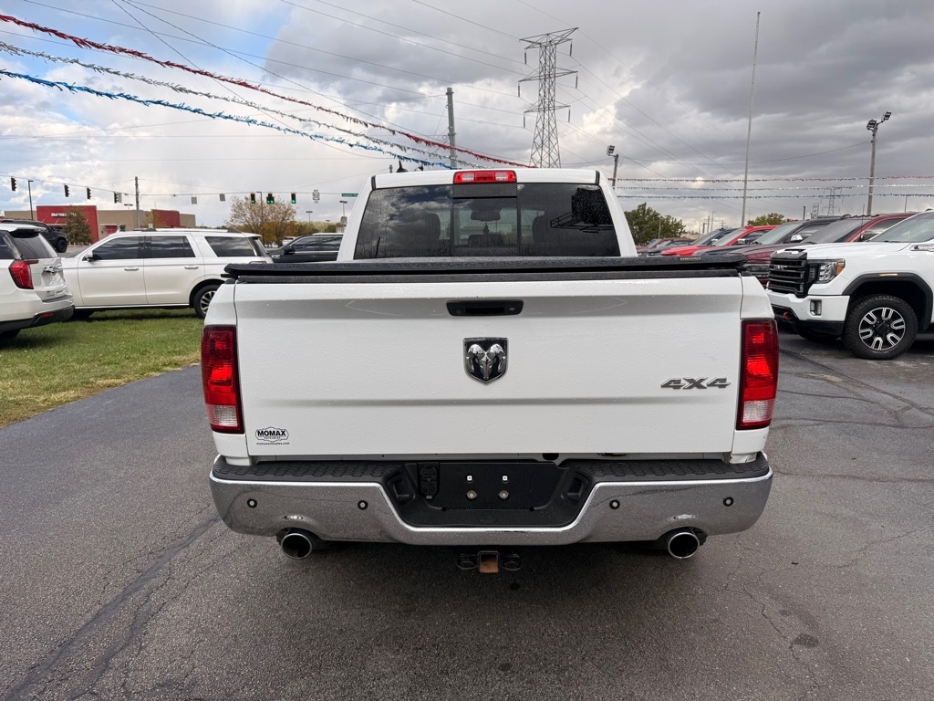 RAM 1500 SLT Crew Cab SWB 4WD 2016 RAM 1500 SLT Crew Cab SWB 4WD 2016