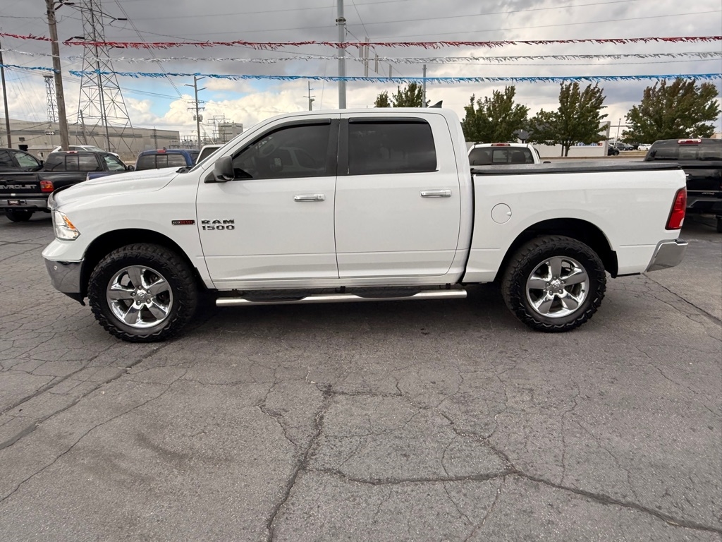RAM 1500 SLT Crew Cab SWB 4WD 2016 RAM 1500 SLT Crew Cab SWB 4WD 2016